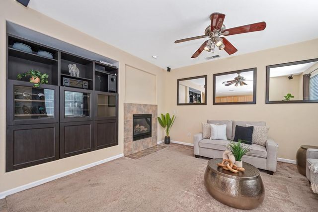 4976 Trouville Ln, Sacramento, CA 95835