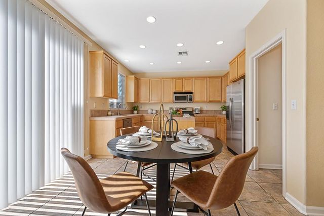 4976 Trouville Ln, Sacramento, CA 95835