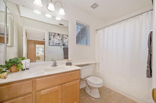 4976 Trouville Ln, Sacramento, CA 95835