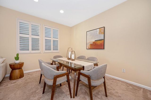 4976 Trouville Ln, Sacramento, CA 95835
