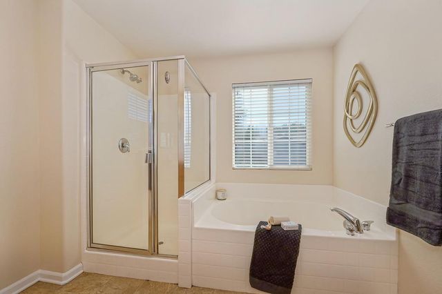 4976 Trouville Ln, Sacramento, CA 95835