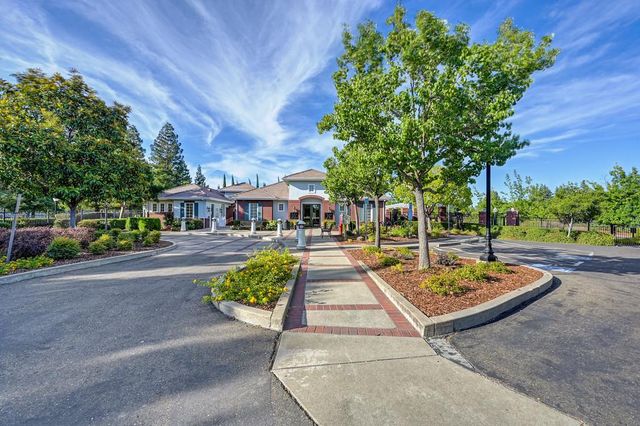 4976 Trouville Ln, Sacramento, CA 95835