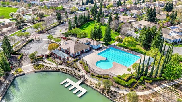4976 Trouville Ln, Sacramento, CA 95835