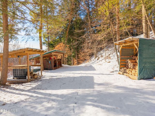 1673 W Fulton Road, Fulton, NY 12187