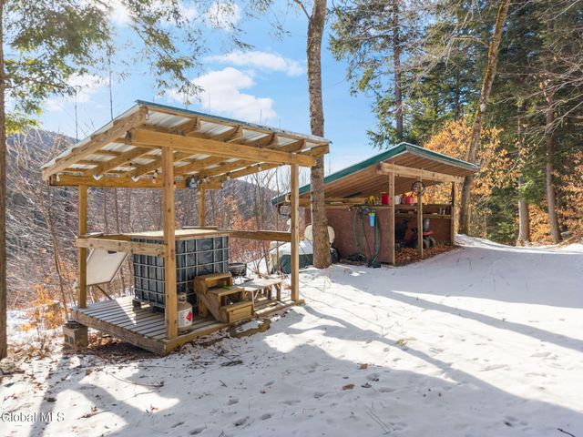 1673 W Fulton Road, Fulton, NY 12187