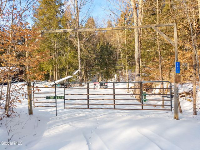 1673 W Fulton Road, Fulton, NY 12187