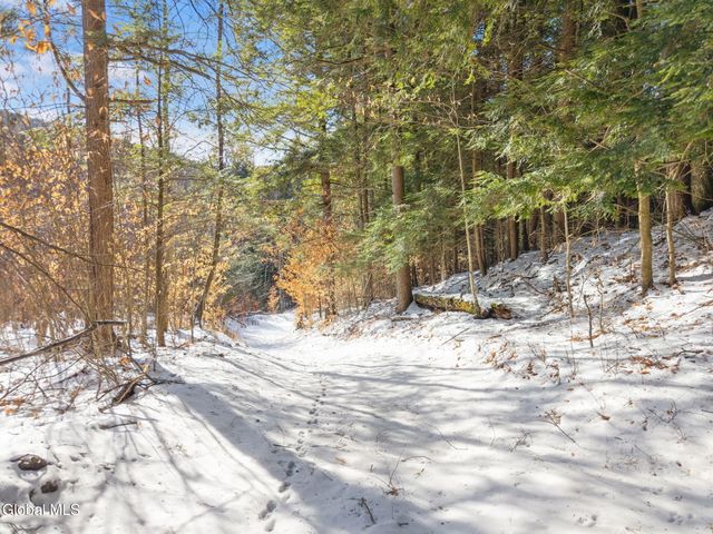 1673 W Fulton Road, Fulton, NY 12187