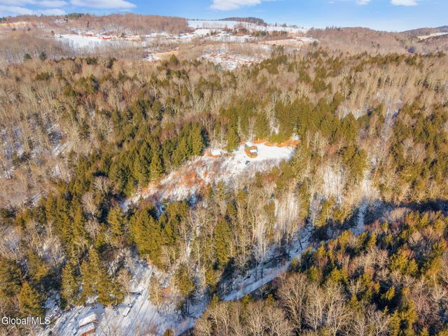 1673 W Fulton Road, Fulton, NY 12187