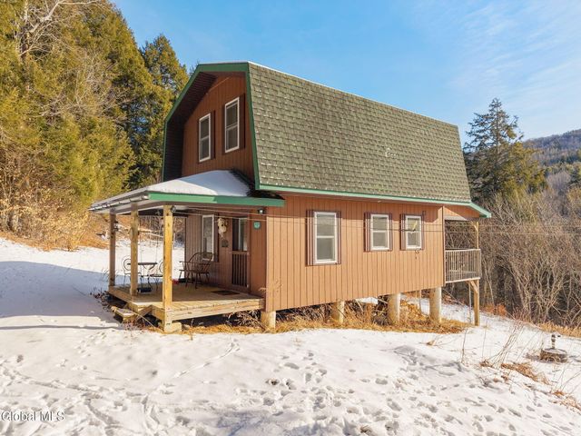 1673 W Fulton Road, Fulton, NY 12187