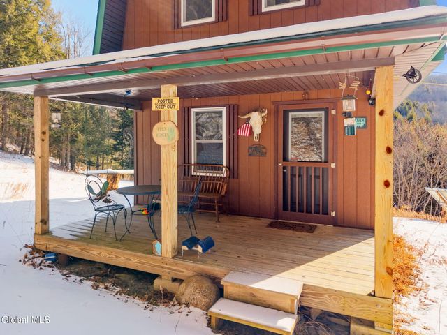 1673 W Fulton Road, Fulton, NY 12187