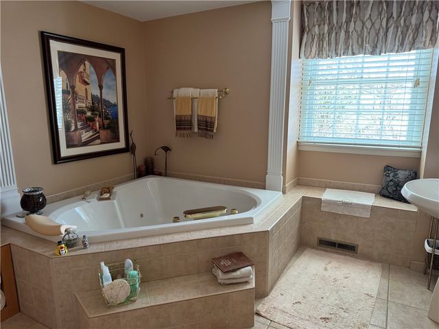 202 Anne Street, Unity Twp, PA 15650