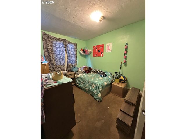 539 S 12TH St, Coos Bay, OR 97420