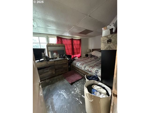 539 S 12TH St, Coos Bay, OR 97420