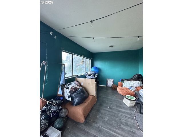 539 S 12TH St, Coos Bay, OR 97420