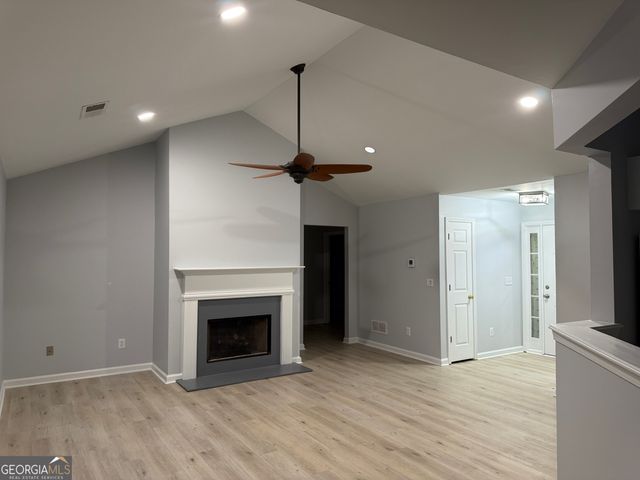 4209 Zephyrhills Drive NW, Acworth, GA 30101