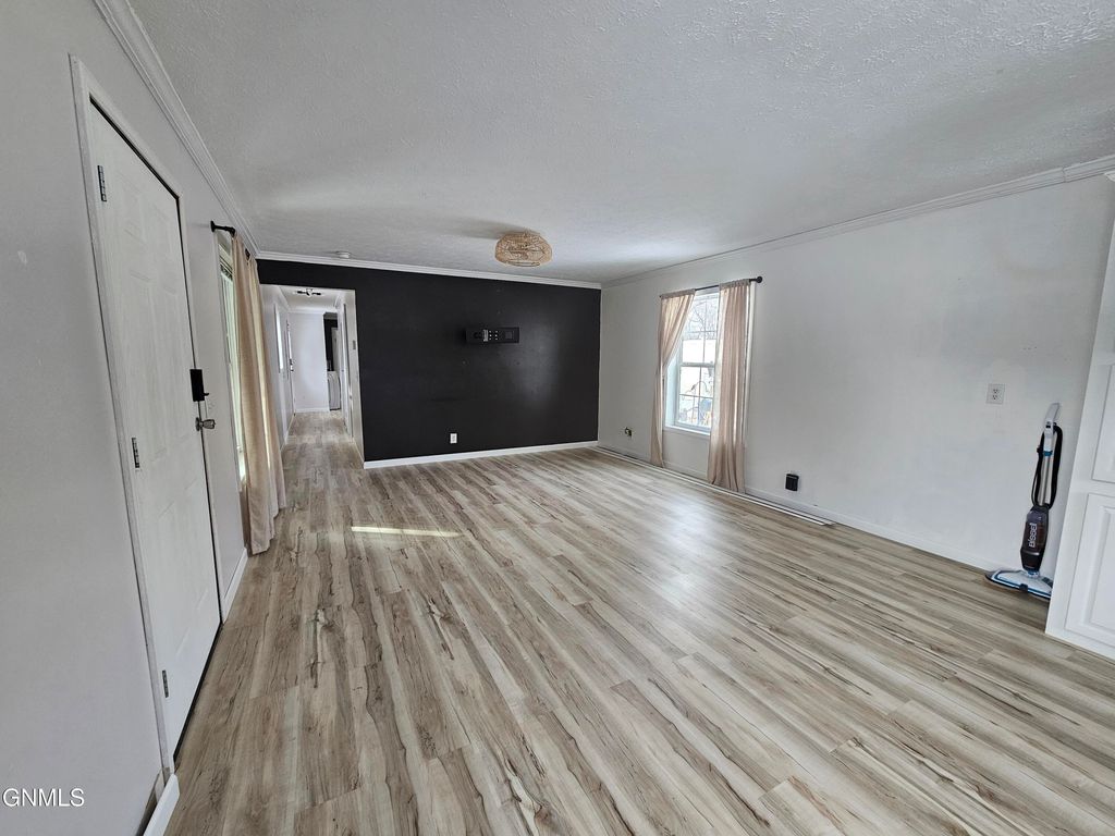 616 Dover Drive, Bismarck, ND 58504 photo 39