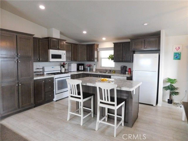 2200 W WILSON 54, Banning, CA 92220