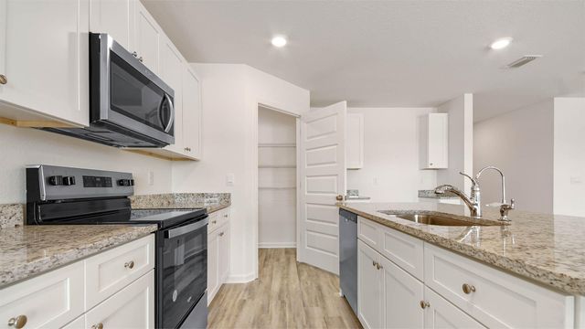 145 Eunola Lane, Freeport, FL 32439