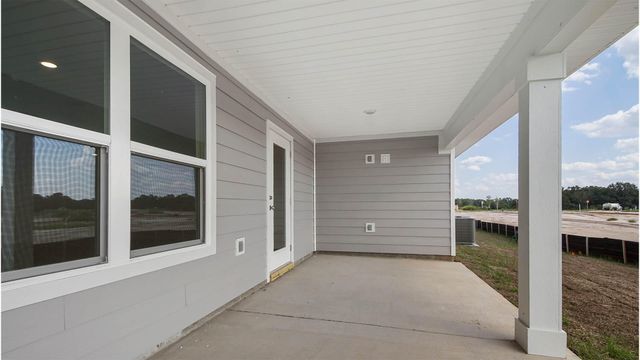 145 Eunola Lane, Freeport, FL 32439