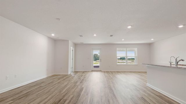 145 Eunola Lane, Freeport, FL 32439