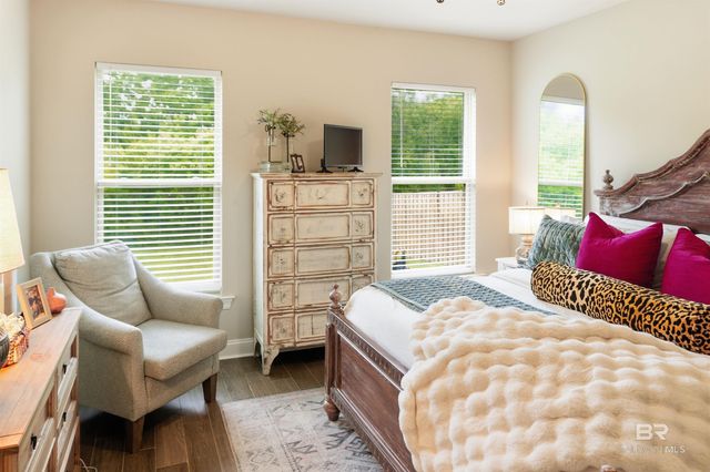 6830 Summerset Drive, Gulf Shores, AL 36542
