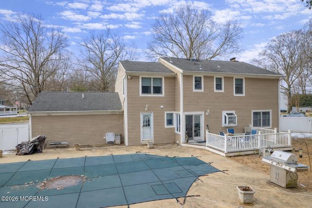 231 Stonehurst Boulevard, Freehold, NJ 07728