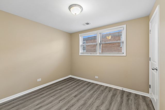 2808 W 140th Place, Blue Island, IL 60406