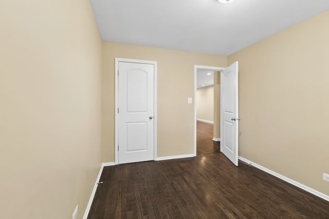 2808 W 140th Place, Blue Island, IL 60406