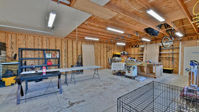 4700 Scenic Avenue, Central Point, OR 97502