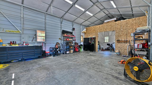4700 Scenic Avenue, Central Point, OR 97502