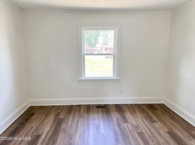 513 Greenfield Boulevard, Greenville, NC 27834