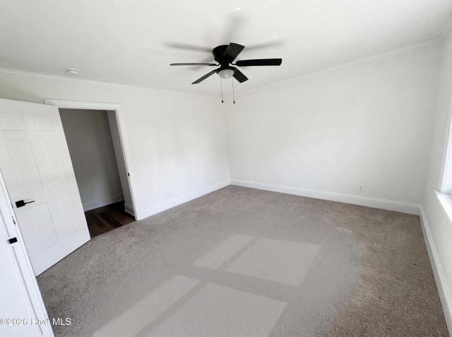 513 Greenfield Boulevard, Greenville, NC 27834