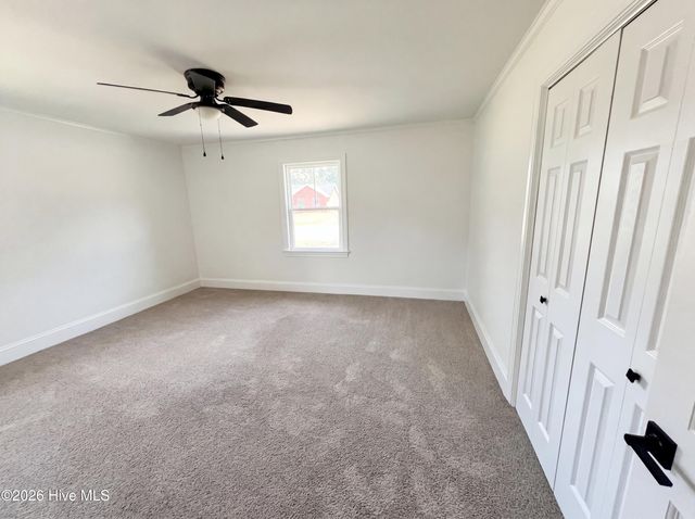 513 Greenfield Boulevard, Greenville, NC 27834