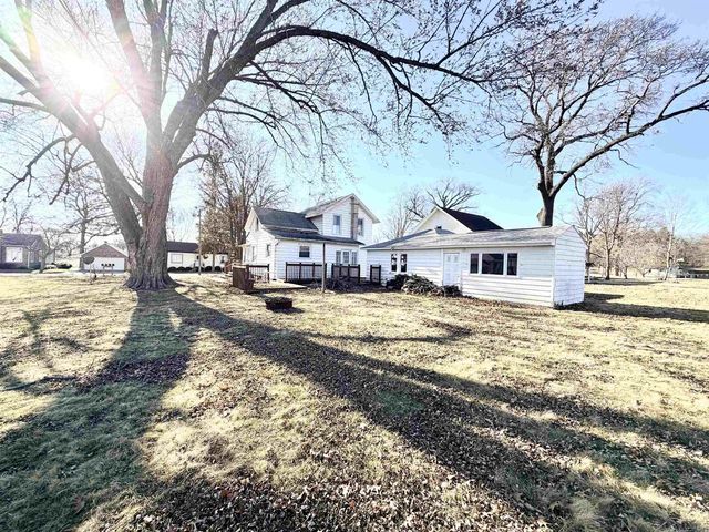 102 N Taylor Street, Albany, WI 53502