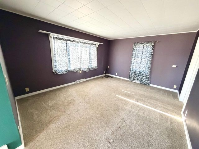 102 N Taylor Street, Albany, WI 53502