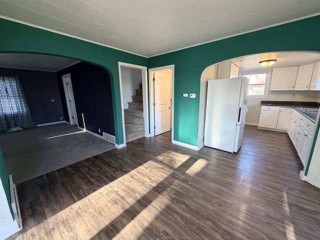 102 N Taylor Street, Albany, WI 53502