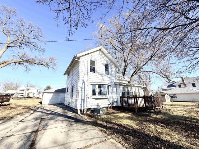 102 N Taylor Street, Albany, WI 53502
