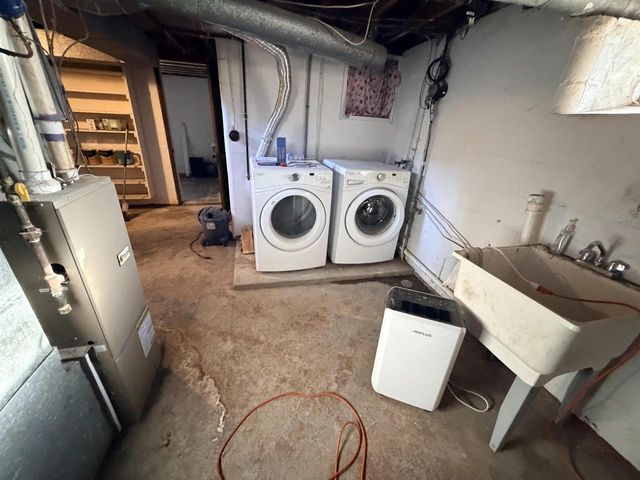 102 N Taylor Street, Albany, WI 53502