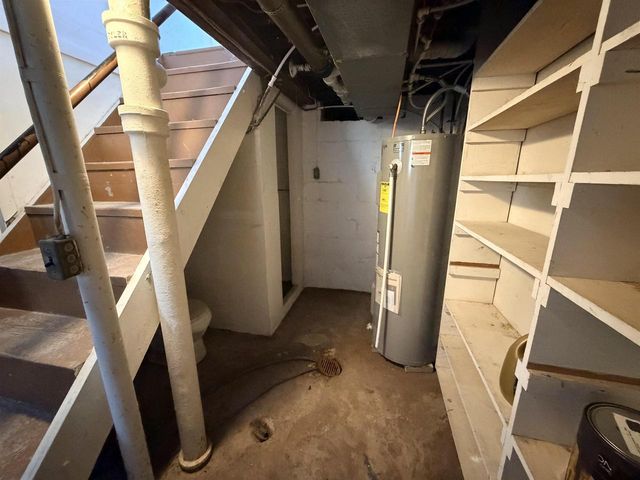 102 N Taylor Street, Albany, WI 53502