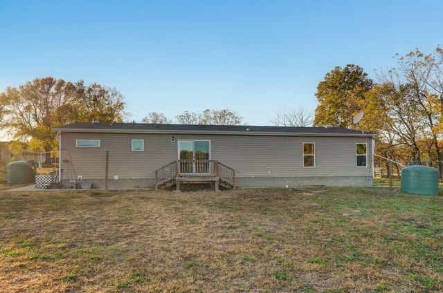 1700 N Farm Road 93, Springfield, MO 65802