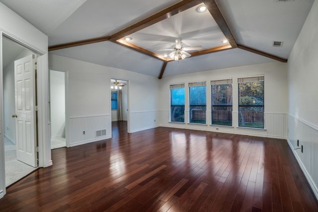 2817 Woods Lane, Garland, TX 75044