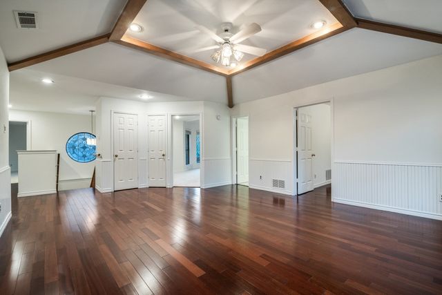 2817 Woods Lane, Garland, TX 75044