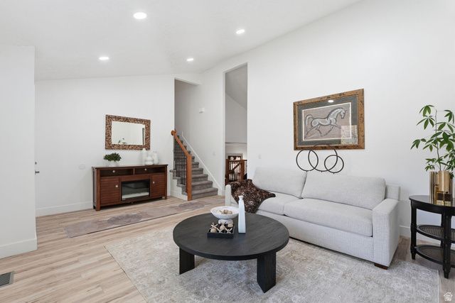 3162 E CANDYTUFT ST, Cottonwood Heights, UT 84121