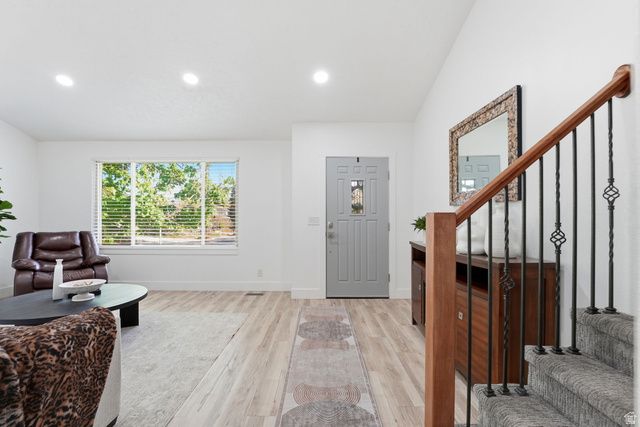 3162 E CANDYTUFT ST, Cottonwood Heights, UT 84121