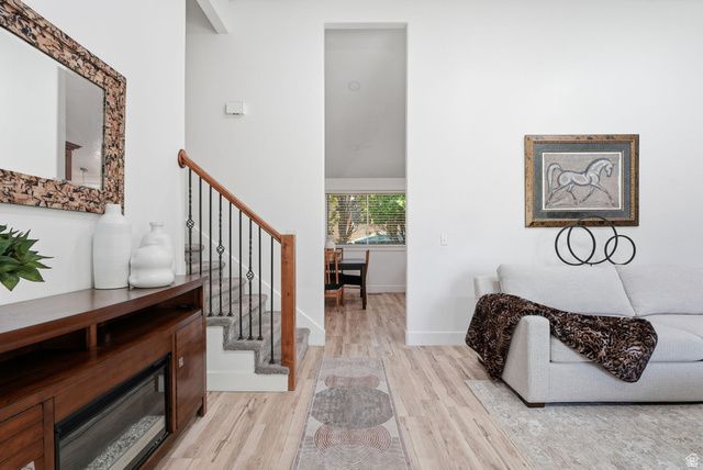 3162 E CANDYTUFT ST, Cottonwood Heights, UT 84121