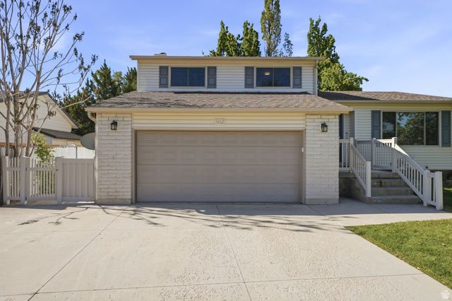 3162 E CANDYTUFT ST, Cottonwood Heights, UT 84121