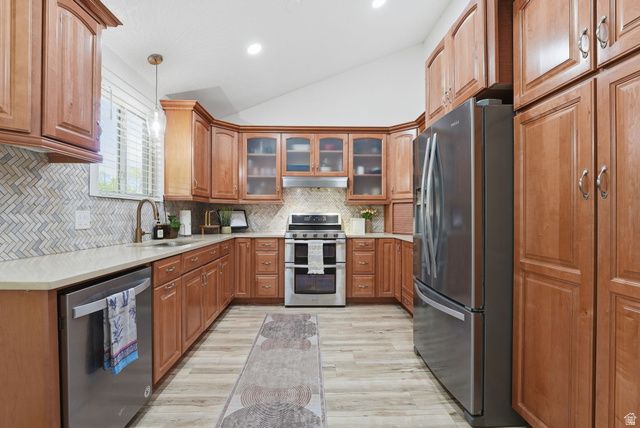 3162 E CANDYTUFT ST, Cottonwood Heights, UT 84121