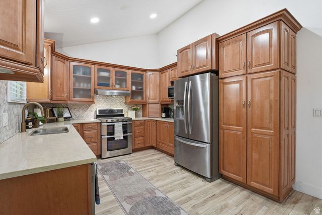3162 E CANDYTUFT ST, Cottonwood Heights, UT 84121