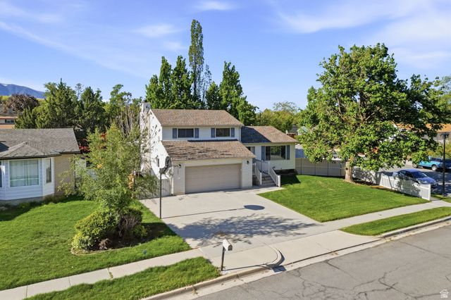 3162 E CANDYTUFT ST, Cottonwood Heights, UT 84121