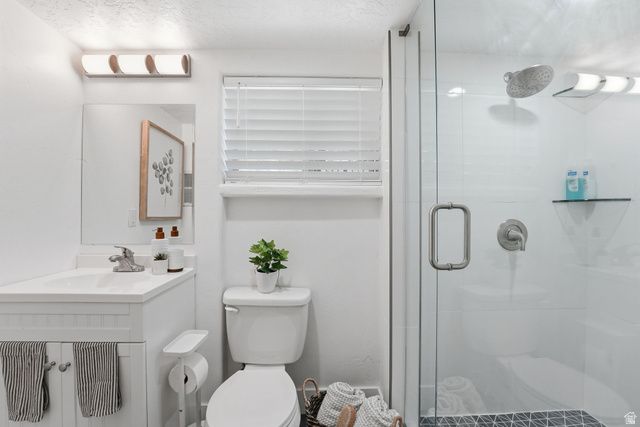 3162 E CANDYTUFT ST, Cottonwood Heights, UT 84121